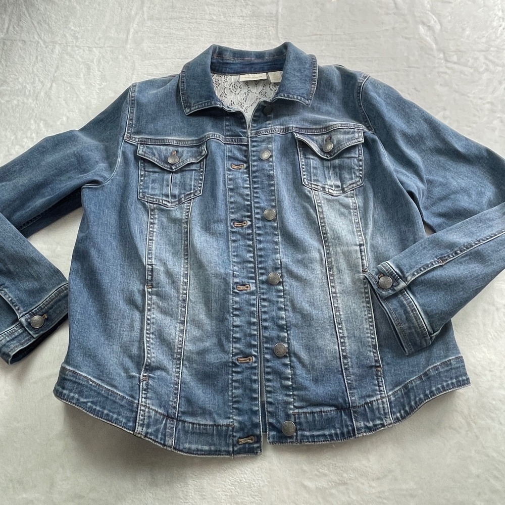 Chico's Lace Back Denim Jacket Blue Medium Wash Size 2 (Large) Trucker Coat